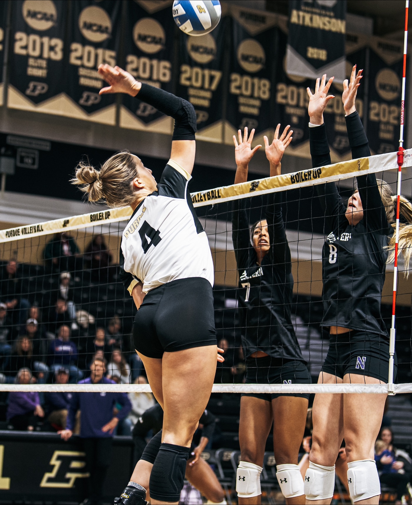 Kenna Wollard Purdue Volleyball Ultra Zoom