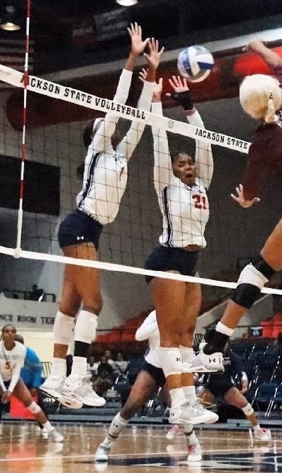 Hope Briggs Jackston State Volleyball & Ultra ankle Ultra Athlete