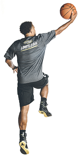 Basketball player wearing Ultra Ankle Ultra Zoom ankle braces